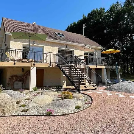 Domaine De 6 Hectares Avec 2 Etangs Que Pour Vous
